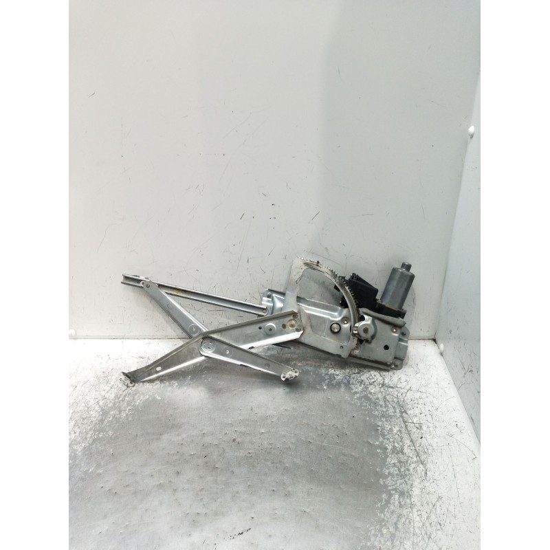 Recambio de elevalunas delantero izquierdo para opel vectra b hatchback (j96) 2.0 i 16v (f68) referencia OEM IAM 90520225 5P 99