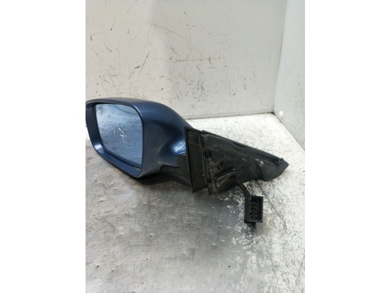 Recambio de retrovisor izquierdo para audi a3 (8l1) 1.9 tdi referencia OEM IAM  ELÉCTRICO 00
