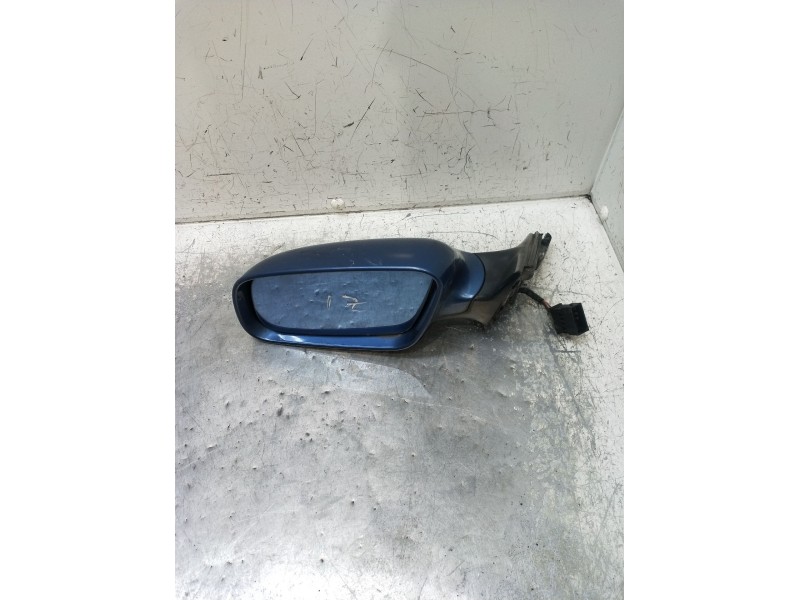 Recambio de retrovisor izquierdo para audi a3 (8l1) 1.9 tdi referencia OEM IAM  ELÉCTRICO 00