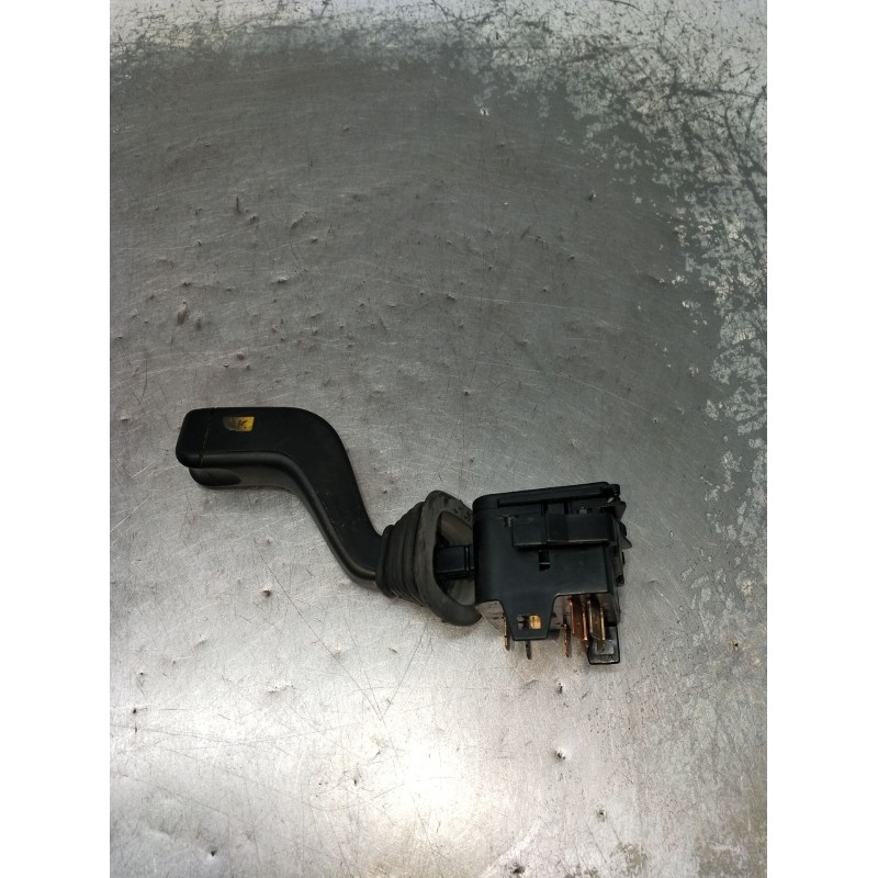 Recambio de mando luces para opel vectra b hatchback (j96) 2.0 i 16v (f68) referencia OEM IAM 90221174 90181846 90213325 99