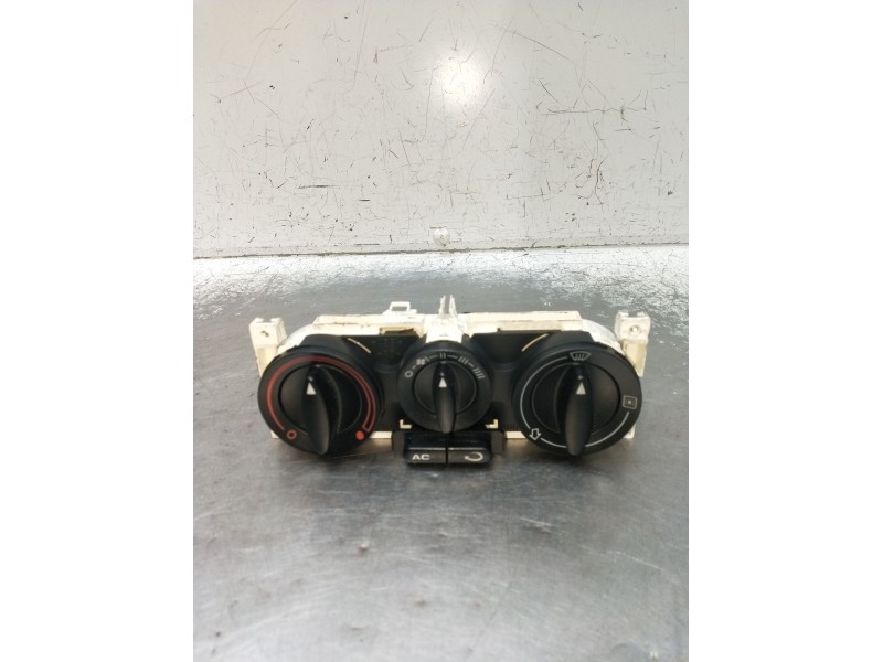 Recambio de mando calefaccion / aire acondicionado para seat leon (1m1) 1.6 16 v referencia OEM IAM 1M0820045A 901511050000 99