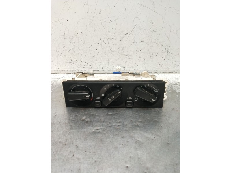 Recambio de mando calefaccion / aire acondicionado para mitsubishi montero pinin (h60/h70) 2000 gdi (5-ptas.) referencia OEM IAM