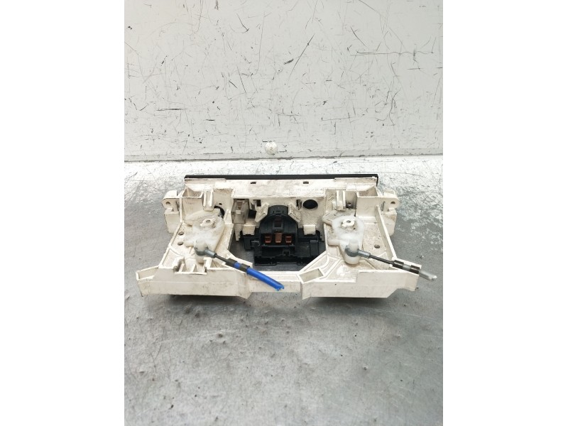 Recambio de mando calefaccion / aire acondicionado para mitsubishi montero pinin (h60/h70) 2000 gdi (5-ptas.) referencia OEM IAM