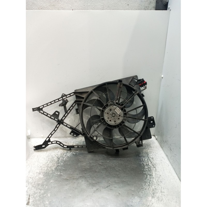 Recambio de electroventilador para opel vectra b hatchback (j96) 2.0 i 16v (f68) referencia OEM IAM 0130303217 90499672 99