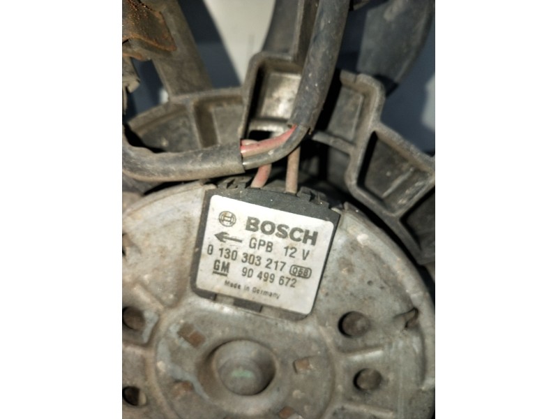 Recambio de electroventilador para opel vectra b hatchback (j96) 2.0 i 16v (f68) referencia OEM IAM 0130303217 90499672 99