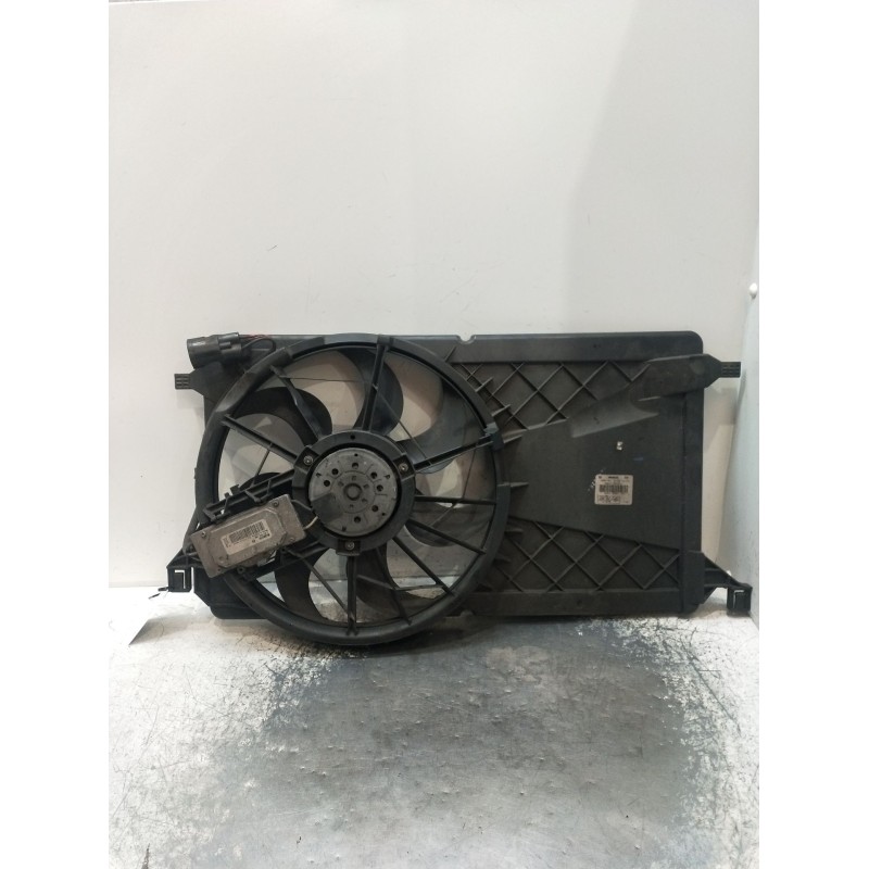 Recambio de electroventilador para ford focus ii (da_, hcp, dp) 1.8 tdci referencia OEM IAM 0130303930 3M5H8C607RG 05