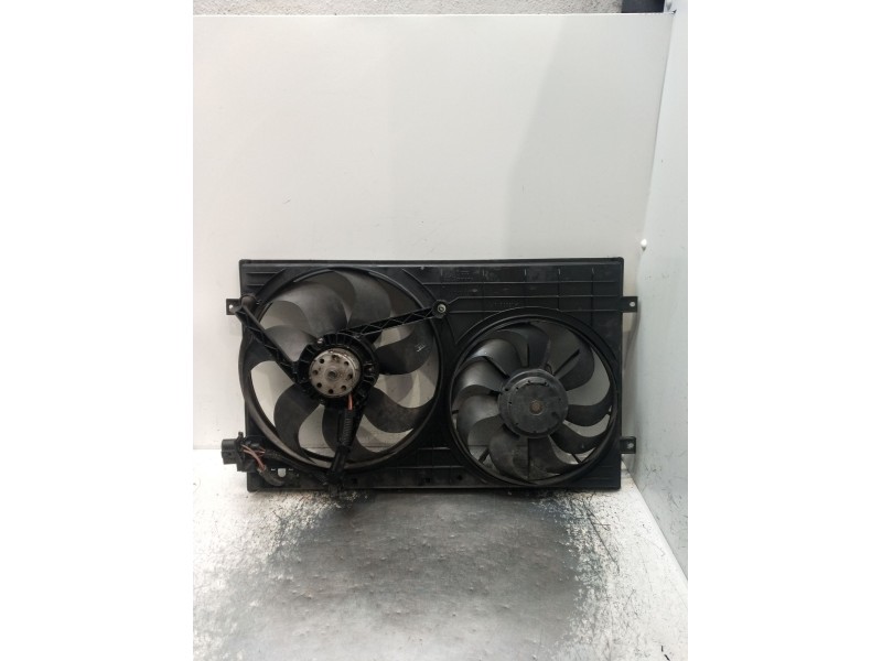 Recambio de electroventilador para seat leon (1m1) 1.6 16 v referencia OEM IAM 1J0121207  99