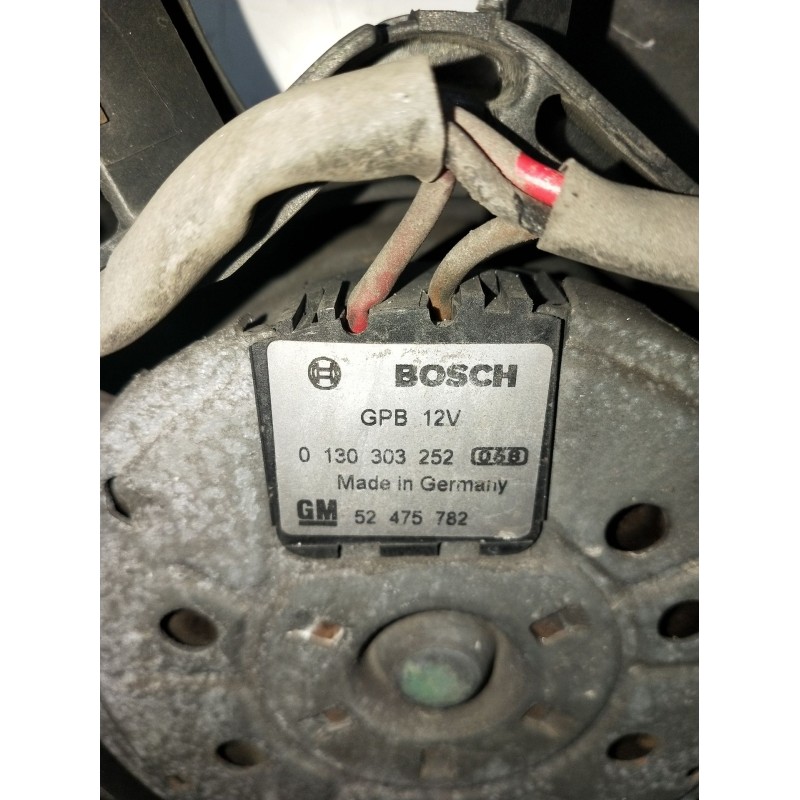 Recambio de electroventilador para opel vectra b hatchback (j96) 2.0 i 16v (f68) referencia OEM IAM 0130303252 52475782 99