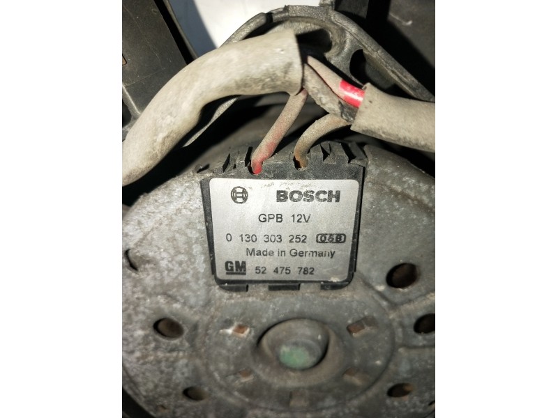 Recambio de electroventilador para opel vectra b hatchback (j96) 2.0 i 16v (f68) referencia OEM IAM 0130303252 52475782 99