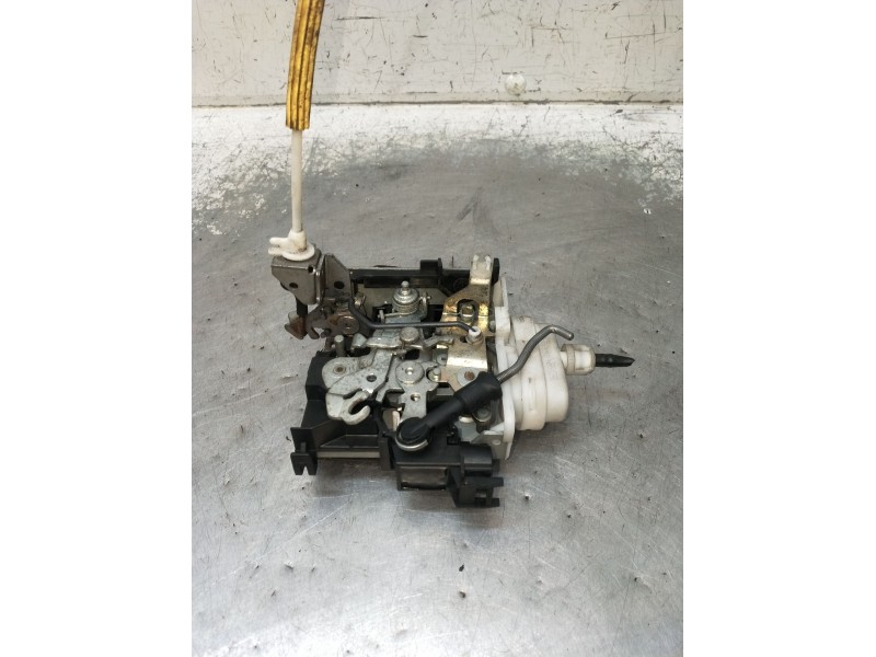 Recambio de motor cierre centralizado delantero izquierdo para audi a3 (8l1) 1.9 tdi referencia OEM IAM  3P 00