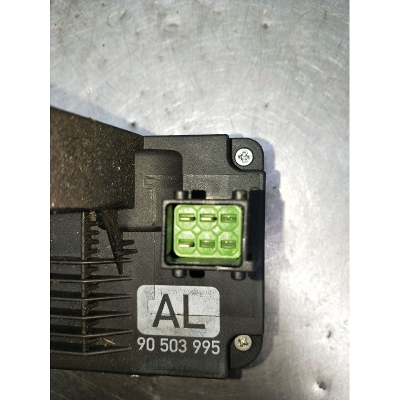 Recambio de motor cierre centralizado trasero izquierdo para opel vectra b hatchback (j96) 2.0 i 16v (f68) referencia OEM IAM 90