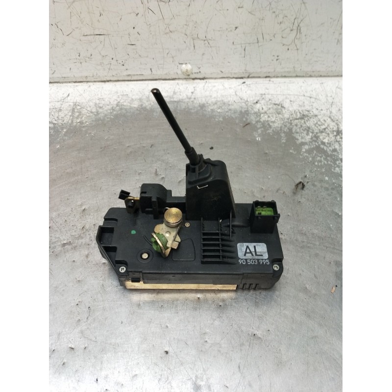 Recambio de motor cierre centralizado trasero izquierdo para opel vectra b hatchback (j96) 2.0 i 16v (f68) referencia OEM IAM 90