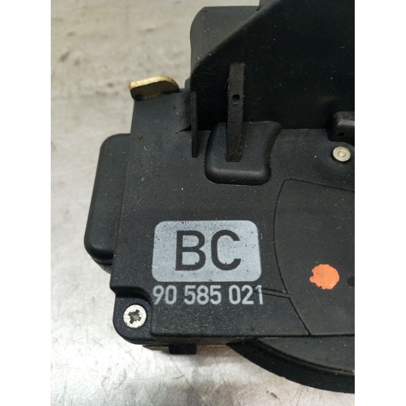 Recambio de motor cierre centralizado delantero izquierdo para opel vectra b hatchback (j96) 2.0 i 16v (f68) referencia OEM IAM 
