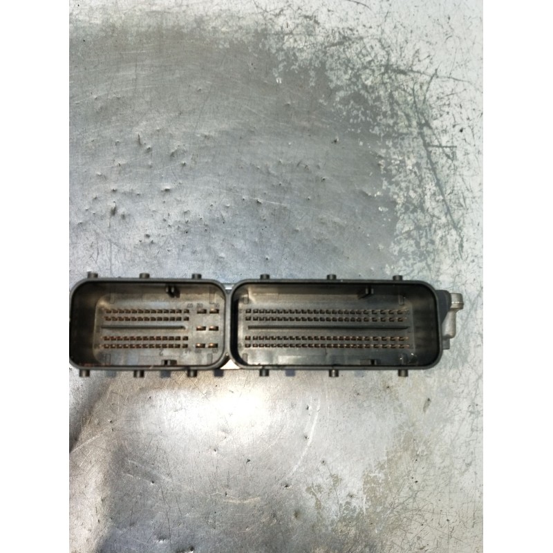 Recambio de centralita motor uce para bmw 3 touring (e46) 320 d referencia OEM IAM 0281010565 7789572 01