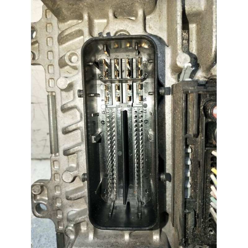 Recambio de centralita motor uce para opel corsa e color edition ecoflex referencia OEM IAM 55489277 395357783 14