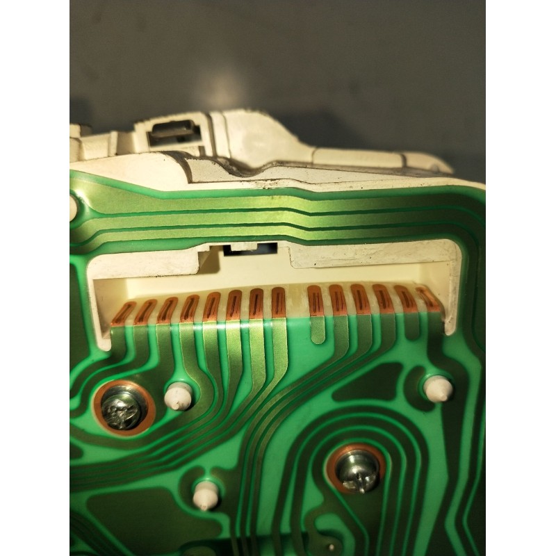 Recambio de cuadro instrumentos para mitsubishi montero pinin (h60/h70) 2000 gdi (5-ptas.) referencia OEM IAM MR532359 257320889