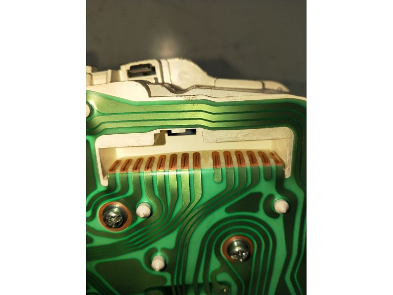 Recambio de cuadro instrumentos para mitsubishi montero pinin (h60/h70) 2000 gdi (5-ptas.) referencia OEM IAM MR532359 257320889