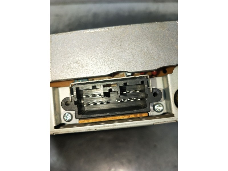 Recambio de sistema audio / radio cd para mitsubishi montero pinin (h60/h70) 2000 gdi (5-ptas.) referencia OEM IAM ME2420X804317
