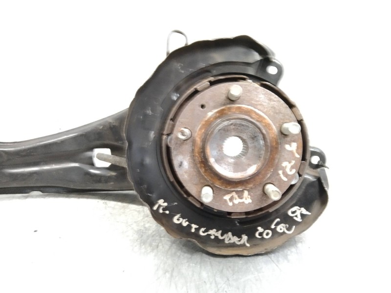 Recambio de mangueta trasera izquierda para mitsubishi outlander (cu0w) 2.0 2wd referencia OEM IAM   