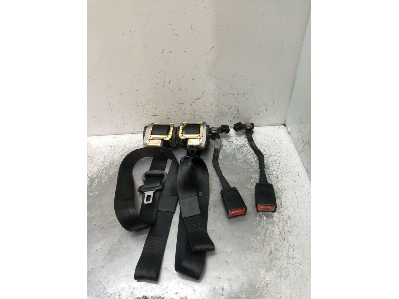 Recambio de juego cinturones delantero para audi a3 (8l1) 1.9 tdi referencia OEM IAM  3P 00