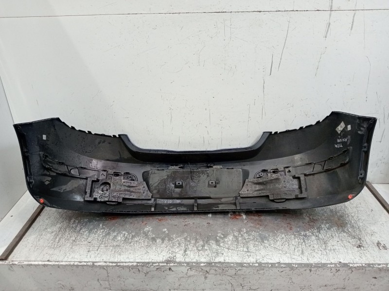 Recambio de paragolpes trasero para opel astra h (a04) 1.6 (l48) referencia OEM IAM  5P 05