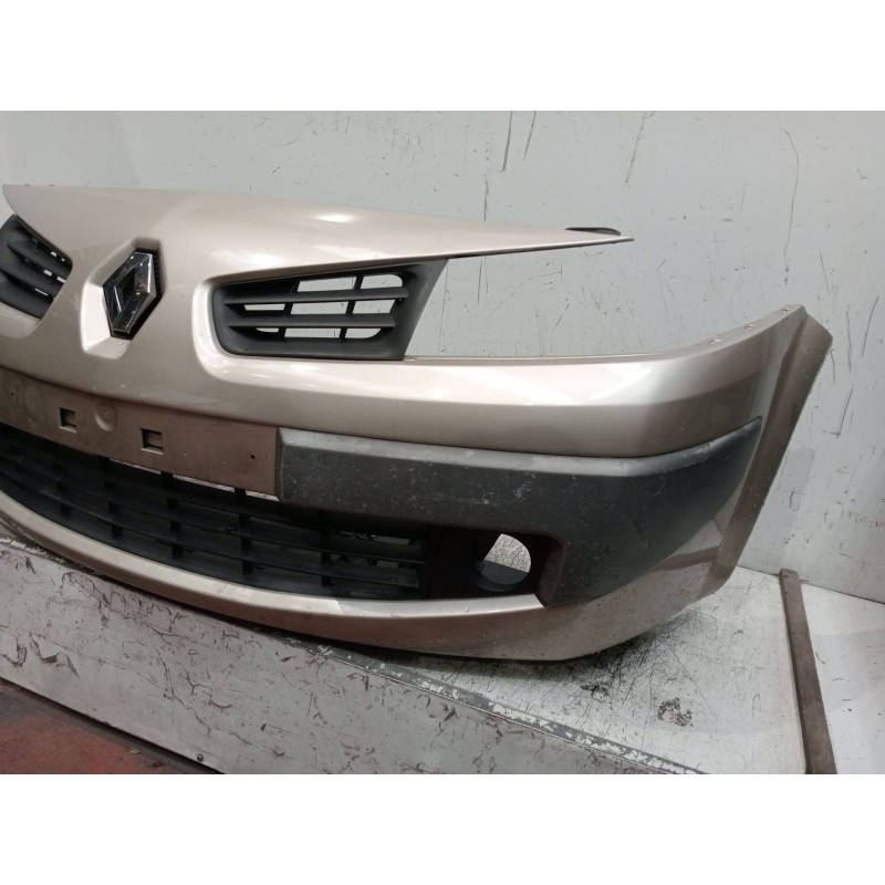 Recambio de paragolpes delantero para renault megane ii station wagon (km0/1_) 1.9 dci referencia OEM IAM  5P 07