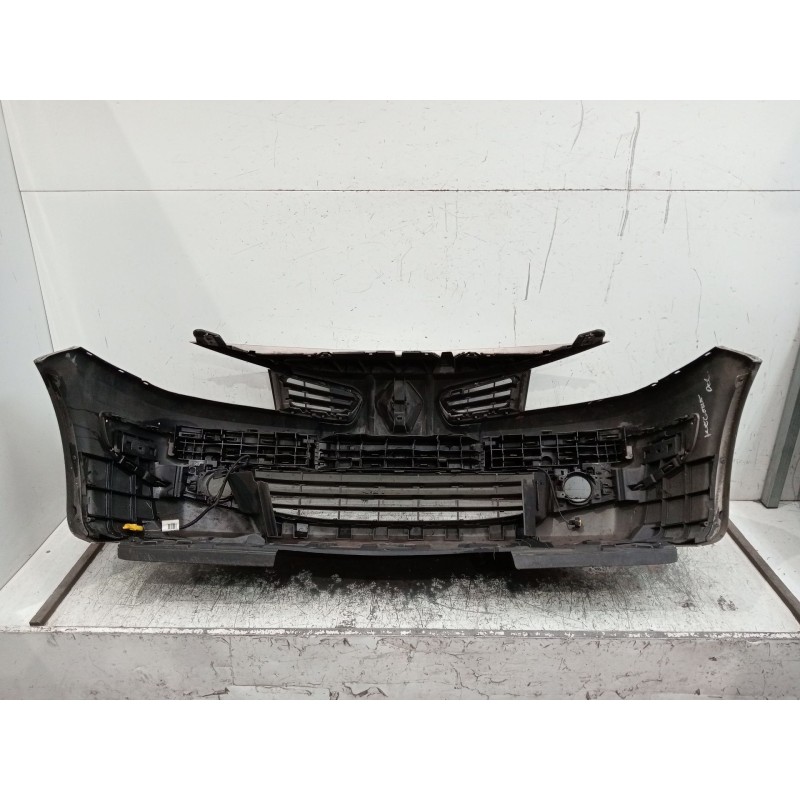 Recambio de paragolpes delantero para renault megane ii station wagon (km0/1_) 1.9 dci referencia OEM IAM  5P 07