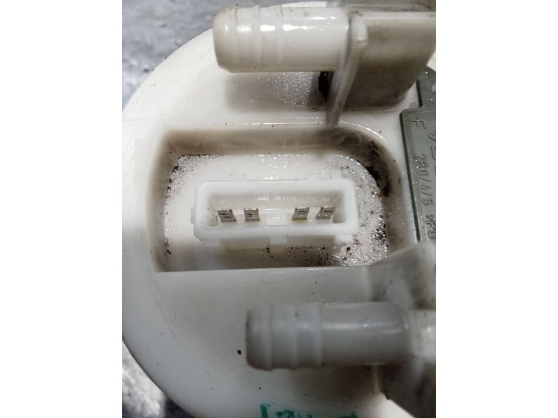 Recambio de bomba combustible para peugeot 106 ii (1a_, 1c_) 1.1 i referencia OEM IAM 9637513680  96
