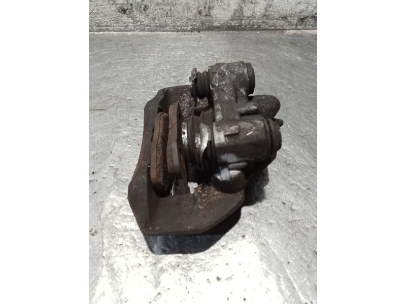 Recambio de pinza freno delantera izquierda para peugeot 106 ii (1a_, 1c_) 1.1 i referencia OEM IAM   96