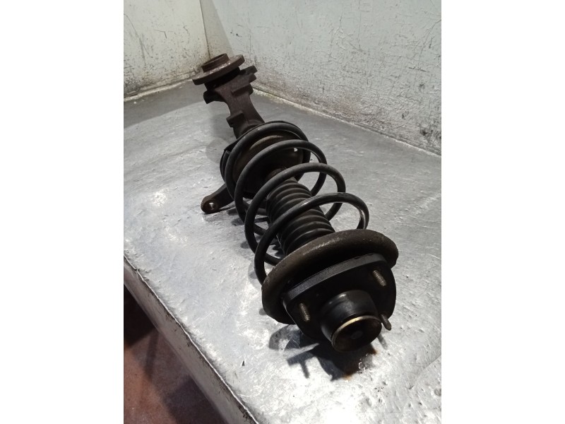 Recambio de mangueta delantera izquierda para citroën saxo (s0, s1) 1.5 d referencia OEM IAM  4T CONICO 99