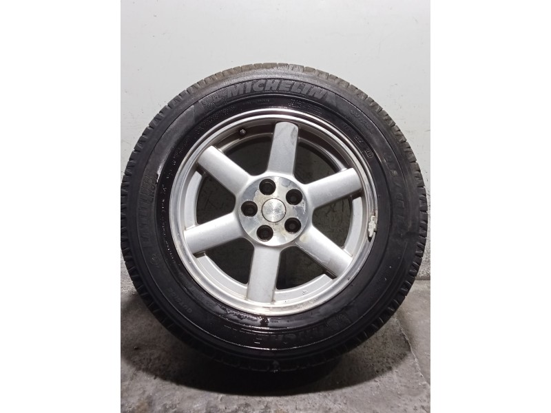 Recambio de juego llantas para jeep cherokee (kj) 2.8 crd 4x4 referencia OEM IAM 235/65 R17 104S JUEGO DE 5 LLANTAS 