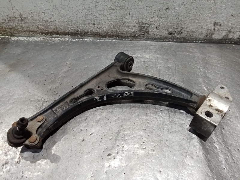 Recambio de brazo suspension inferior delantero izquierdo para skoda suberb (3t4) ambition referencia OEM IAM   08