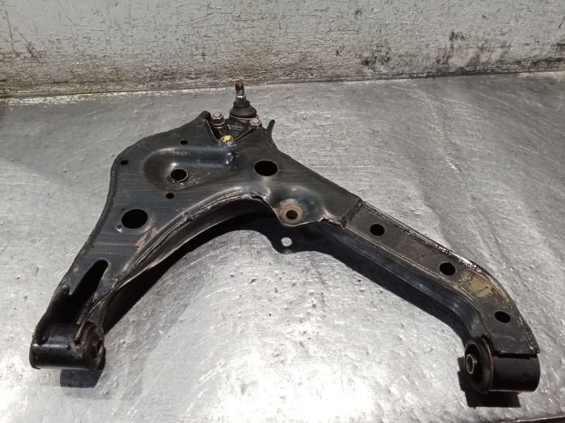 Recambio de brazo suspension inferior delantero derecho para santana 300/350 2.0 tdi 4x4 referencia OEM IAM   04