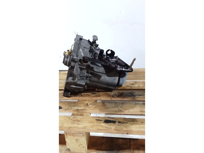 Recambio de caja cambios para peugeot 106 ii (1a_, 1c_) 1.1 i referencia OEM IAM 20CF03 5V 0255191
