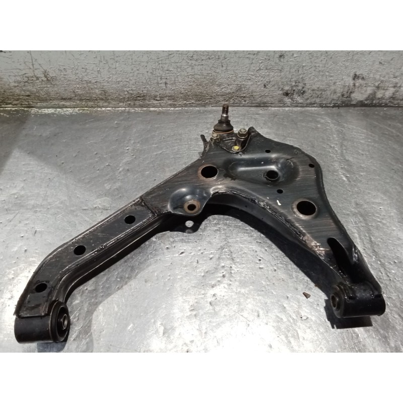 Recambio de brazo suspension inferior delantero izquierdo para santana 300/350 2.0 tdi 4x4 referencia OEM IAM   04