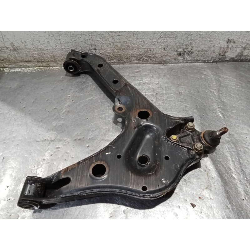 Recambio de brazo suspension inferior delantero izquierdo para santana 300/350 2.0 tdi 4x4 referencia OEM IAM   04