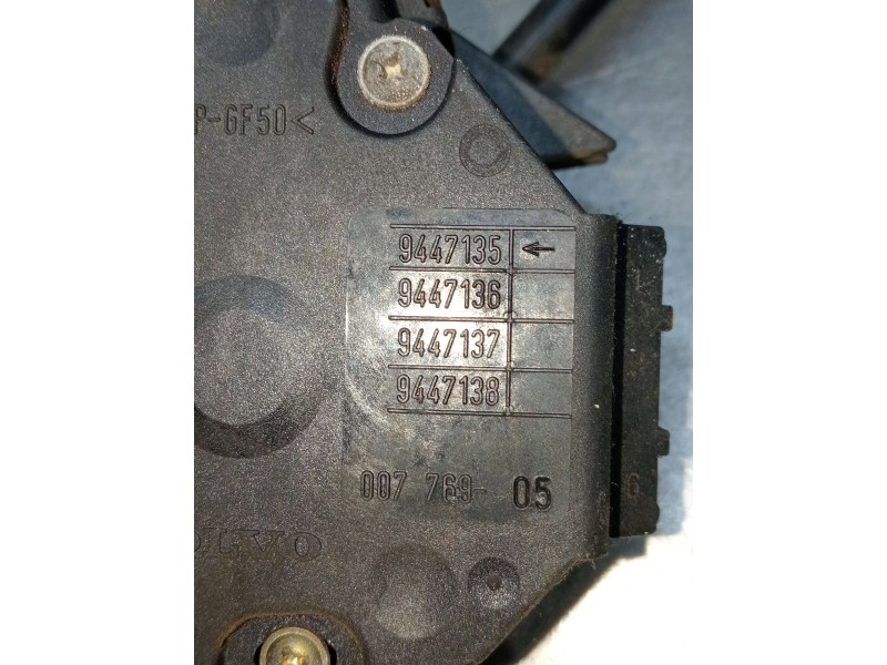 Recambio de potenciometro pedal para volvo s70 (874) 2.5 tdi referencia OEM IAM 9447135 9447138 9447137 9447138 97