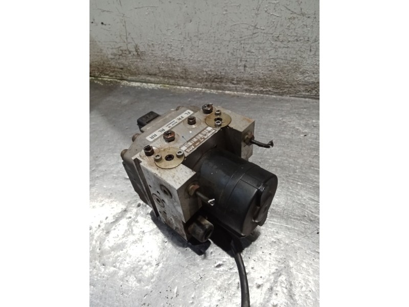 Recambio de abs para santana 300/350 2.0 tdi 4x4 referencia OEM IAM 4784070340  04