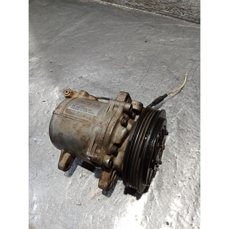 Recambio de compresor aire acondicionado para santana 300/350 2.0 tdi 4x4 referencia OEM IAM W05D056354  04