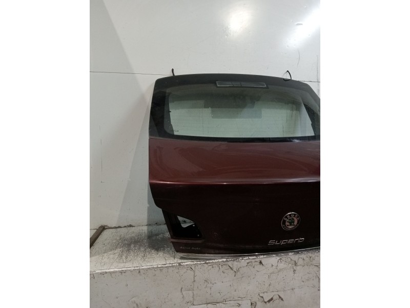 Recambio de porton trasero para skoda suberb (3t4) ambition referencia OEM IAM  5P 08