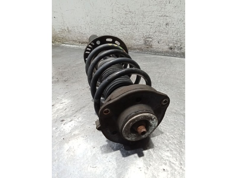 Recambio de amortiguador delantero izquierdo para skoda suberb (3t4) ambition referencia OEM IAM 3C0413031AL  08