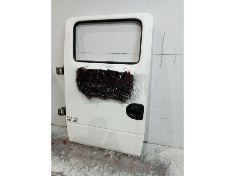 Recambio de puerta trasera izquierda para nissan cabstar (f24m, f24w) 35.13 dci, 45.13 dci 2.5 (f24m) referencia OEM IAM  4P 09