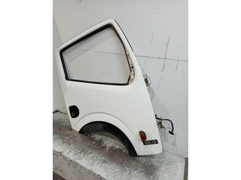 Recambio de puerta delantera derecha para nissan cabstar (f24m, f24w) 35.13 dci, 45.13 dci 2.5 (f24m) referencia OEM IAM  4P 09