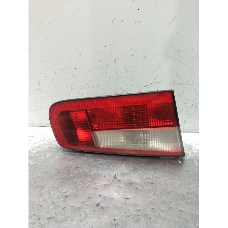 Recambio de piloto trasero izquierdo para renault laguna ii (bg0/1_) 2.0 16v (bg00, bg0k, bg0p, bg0w) referencia OEM IAM   02