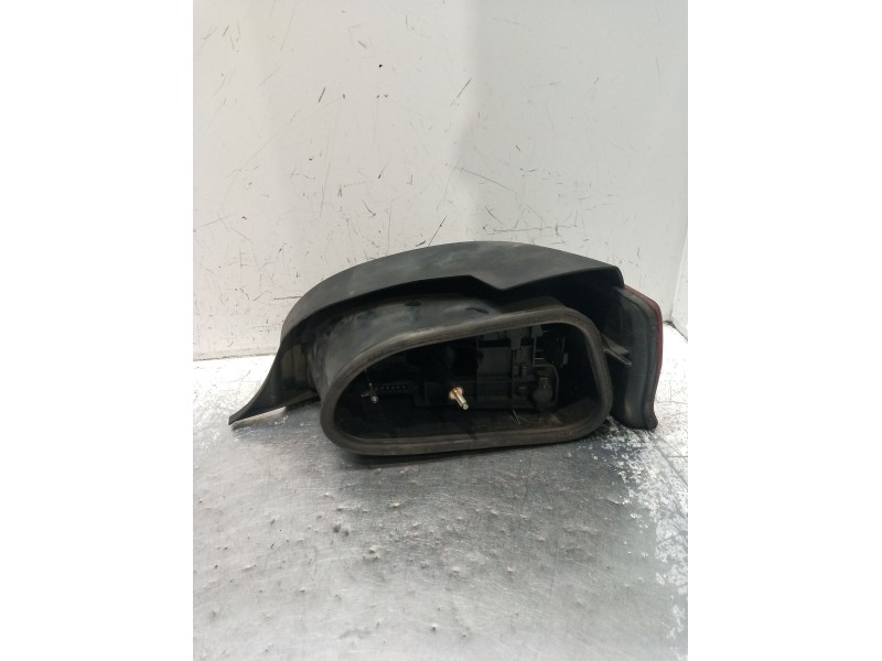 Recambio de piloto trasero izquierdo para citroën saxo (s0, s1) 1.5 d referencia OEM IAM   98