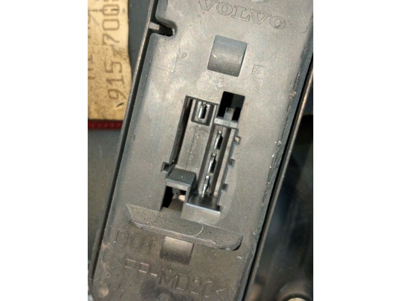 Recambio de piloto trasero izquierdo interior para volvo s70 (874) 2.5 tdi referencia OEM IAM 9157008  97