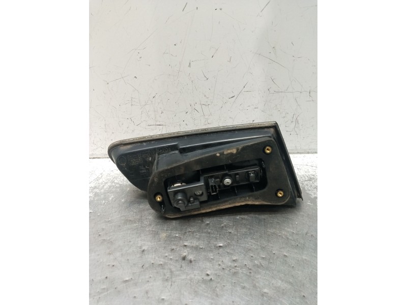 Recambio de piloto trasero derecho interior para seat ibiza iii (6l1) 1.9 tdi referencia OEM IAM   06