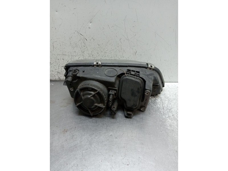 Recambio de faro izquierdo para volvo s70 (874) 2.5 tdi referencia OEM IAM   97