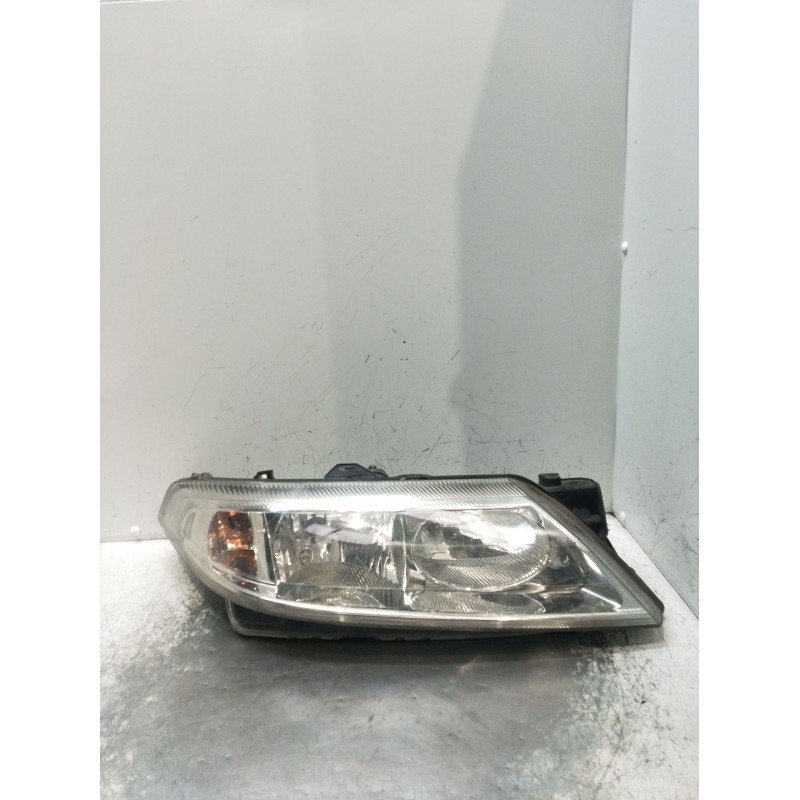 Recambio de faro derecho para renault laguna ii (bg0/1_) 2.0 16v (bg00, bg0k, bg0p, bg0w) referencia OEM IAM   02