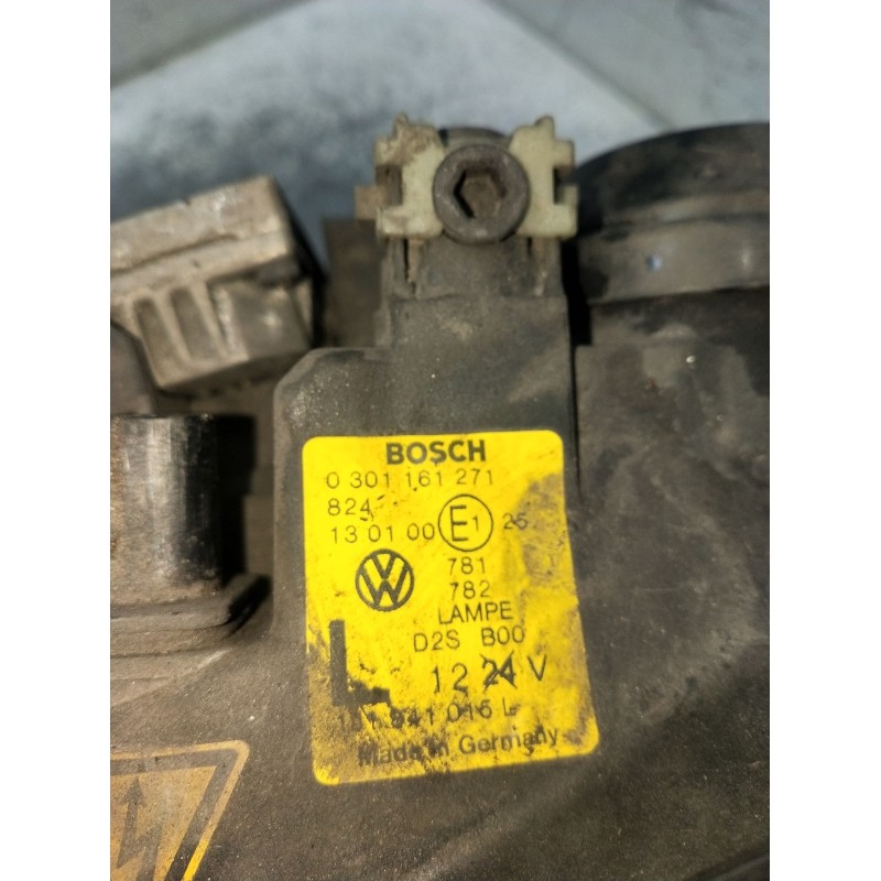 Recambio de faro izquierdo para volkswagen golf iv (1j1) 1.9 tdi referencia OEM IAM 0301161271 XENON 98
